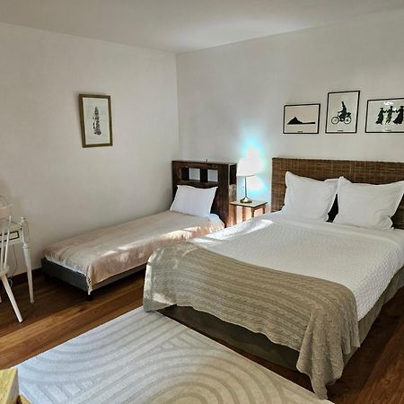 Bed And Breakfast Saultchevreuil, Au Mont Saint Michel Villedieu-les-Poëles Εξωτερικό φωτογραφία